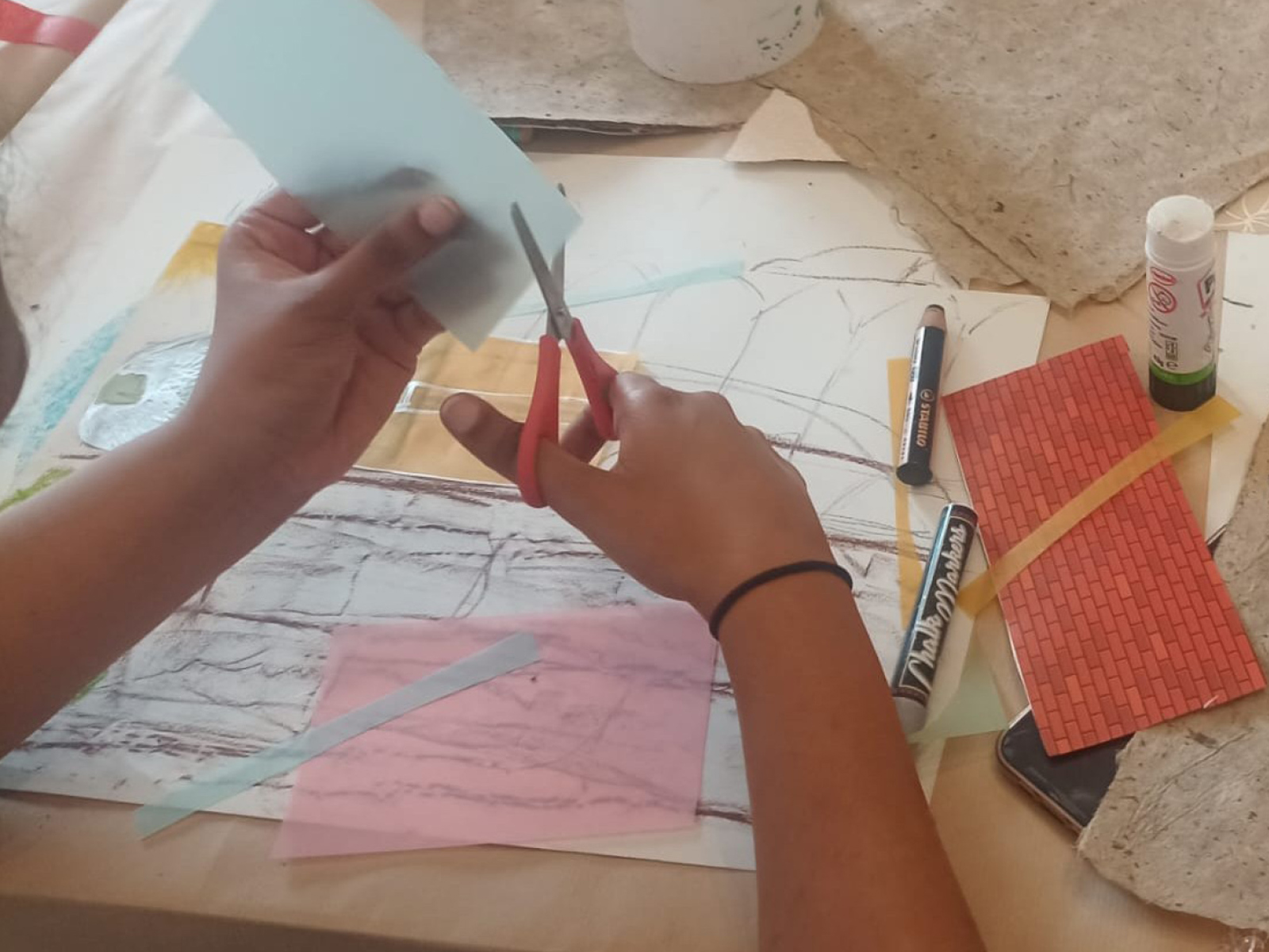 Home Education Art Session: A creative connection of ideas, art and people