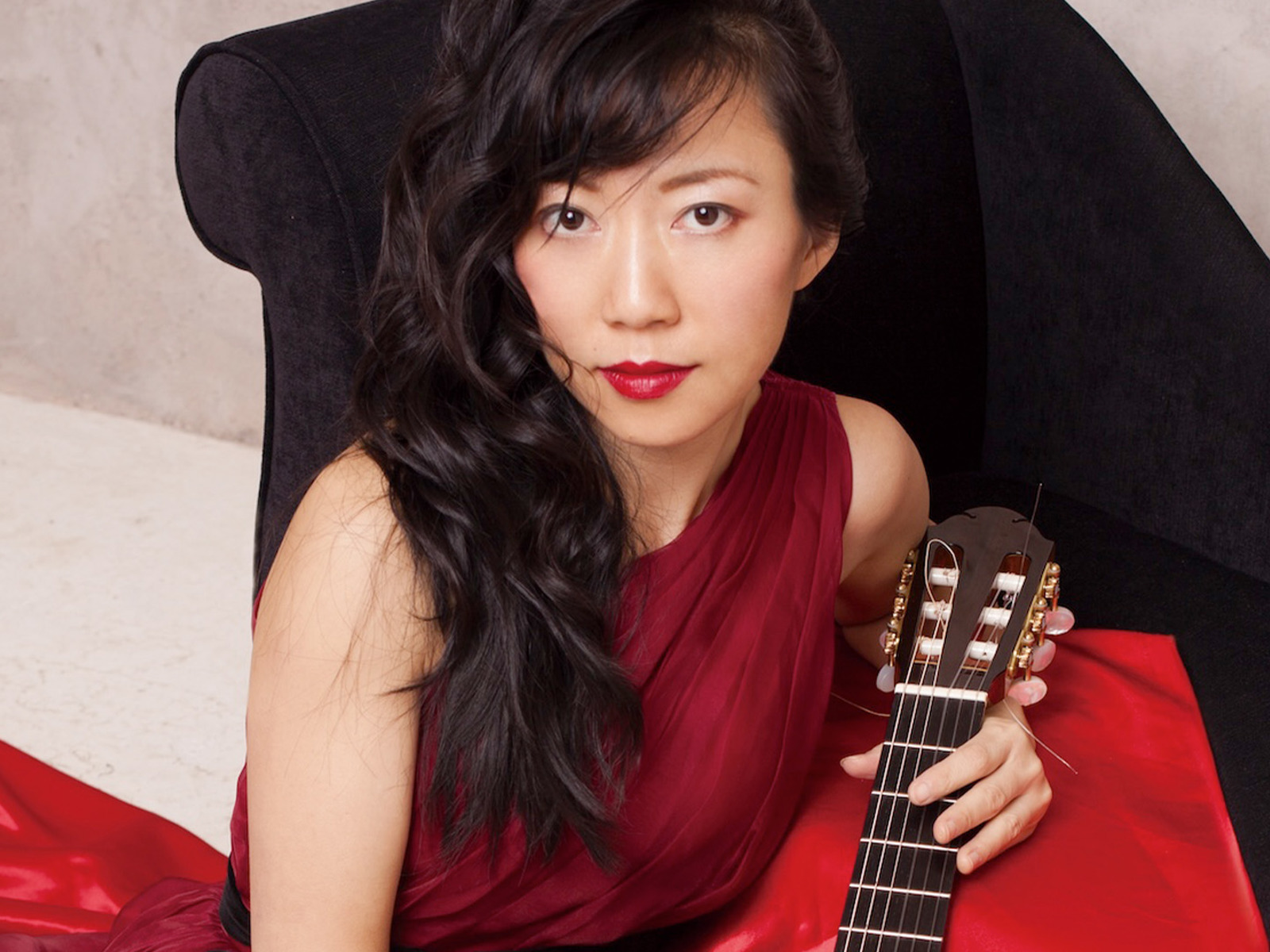 Sacred light, Spanish soul: Guitar classics for Zurbarán