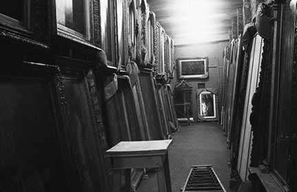 Storing paintings underground- Gallery at War