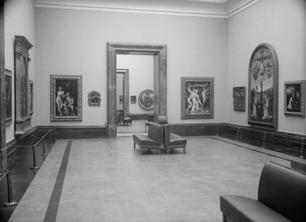 View of Room XXI, (now Gallery 4), one of the galleries remodelled after the Second World War.