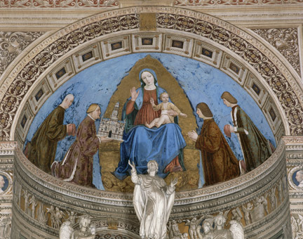 Ambrogio Bergognone: 'Gian Galeazzo Visconti offers the Model of the Certosa to the Virgin and Child'.