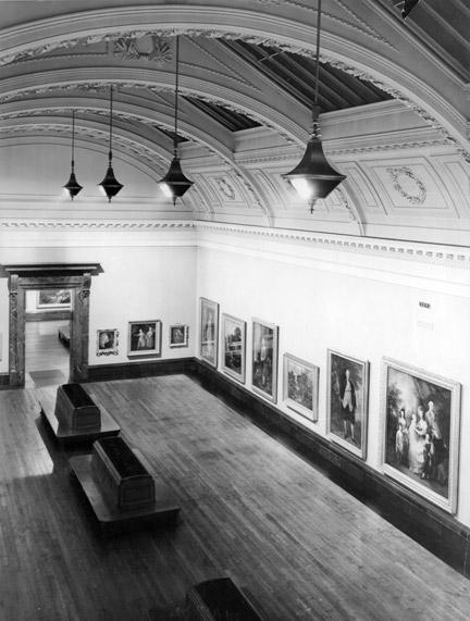 Lighting in the Gallery, 1935